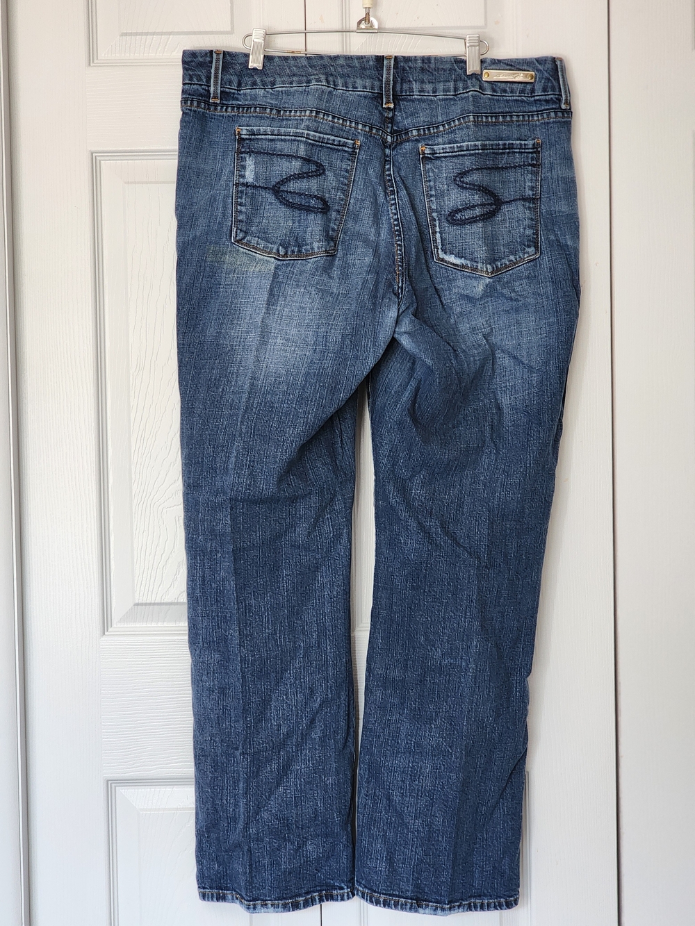 Seven7 Vintage Boot Cut Jeans in Medium Blue Wash Size 20 Vintage Pride Edition - Picture 4 of 14